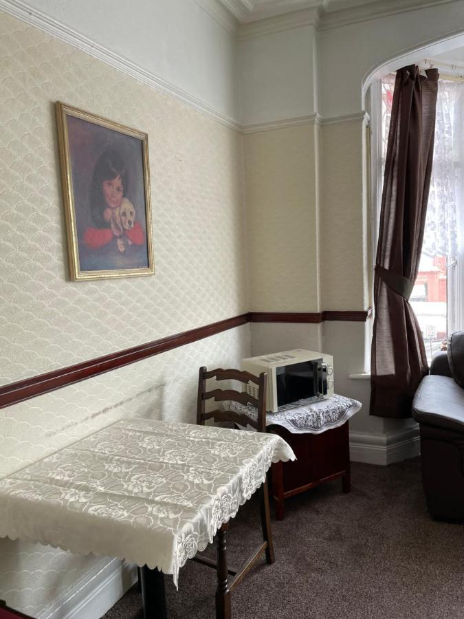 블랙풀 The Jewel Of The Sea B&B 외부 사진